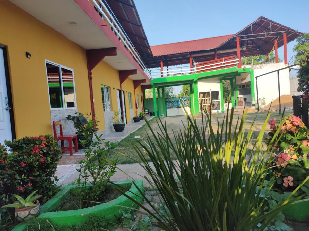 מלון Cosoleacaque Hospedaje Barrancas מראה חיצוני תמונה